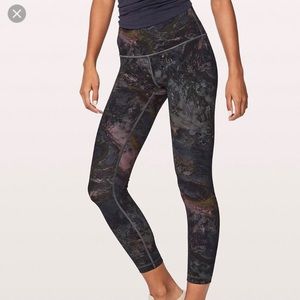 Lululemon Wunder Under HR 7/8 tight